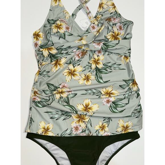 SummerMae Women's Tankini Swimsuit Tummy Control Criss Cross Back, Size M - Picture 2 of 7